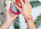 Scmyk BG-263 - Armband Bangle - Goudkleurig met oranje en roze draad