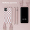Selencia Hoesje Geschikt voor iPhone 11 Hoesje Met Koord - Selencia Siliconen design hoesje met afneembaar koord - Roze / Irregular Check Sand Pink