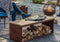 RedFire – Tyr – Handmade- Bruin - Staal – Houdopslag – Bank – Houtopslagbank - Stapelbaar- Staaldikte 3mm - Geroeste schaal - 122 x 42 x 43 cm (L x B x H)