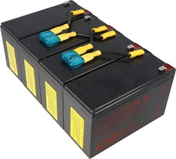 Replica accu precies passend voor de APC-RBC8 accu voorgemonteerd met kabel en stekker