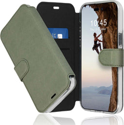 Accezz Hoesje Geschikt voor iPhone 14 Pro Hoesje Met Pasjeshouder - Accezz Xtreme Wallet Bookcase - Lichtgroen