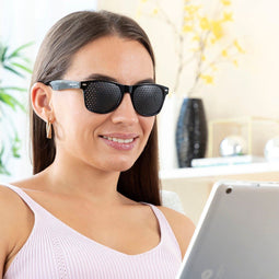 Bril met speldenprikgaten Easview InnovaGoods