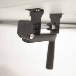 Dextro slinger zit/sta 160x80cm, hoogte verstelbare werkplek dmv slinger, T-poot frame. Frame kleur aluminium (RAL9006) en blad Schaduwzwart