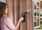Roxiq handstomer – kledingstomer in handformaat