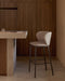 Kave Home Ciselia - Kruk - Chenille stof zwart staal - Beige (1 stuk)