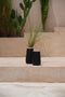 Safaary - Bazar Bizar Vaas Zwart Naturel L Sneaky - 14x14 CM