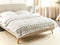 SALKA - Bedsprei - Wit - 150 x 200 cm - Nepbont