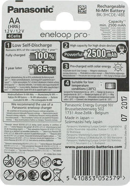 Sanyo XX eneloop Technology HR-3UWX min. 2500mAh en Panasonic accubak