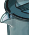Sapkan/schenkkan karaf met deksel 1950 ml blauw - Formaat: 18 x 10,5 x 25 cm - Materiaal: kunststof