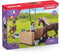 schleich HORSE CLUB - Speelfigurenset - Wasplaats met Horse Club Emily & Luna - Kinderspeelgoed voor Jongens en Meisjes - 5 tot 12 jaar - 14 Onderdelen - 42438