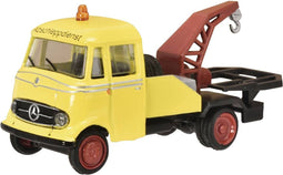 Schuco 452668200 H0 Vrachtwagen Mercedes Benz L319 takelwagen