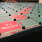 Scrabble XL - Bordspellen - Gezelschapsspel voor Familie - Extra grote letters en met Tilelock-systeem