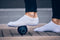 Therabody Wave Duo - Foamroller - Slimme Vibrerende Roller - Triggerpoint Massage - Voor Nek, Ruggengraat, Rug - Draagbaar