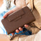Selencia Hoesje Geschikt voor iPhone 11 Hoesje Met Pasjeshouder - Selencia Surya 2-in-1 Uitneembare Vegan Lederen Bookcase - Bruin
