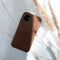Selencia Hoesje Geschikt voor iPhone 11 Hoesje Met Pasjeshouder - Selencia Vayu Vegan Lederen Backcover - Bruin