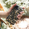 Selencia Hoesje Geschikt voor iPhone 12 Pro / 12 Hoesje - Selencia Maya Fashion Backcover - bruin