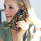 Selencia Hoesje Geschikt voor iPhone 12 Pro / 12 Hoesje - Selencia Maya Fashion Backcover - bruin