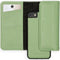 Selencia Hoesje Geschikt voor iPhone SE (2022) / SE (2020) / 8 / 7 / 6s / 6 Hoesje Met Pasjeshouder - Selencia Tierra Uitneembare Slang Clutch - Groen