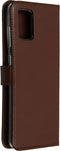 Selencia Hoesje Geschikt voor Samsung Galaxy A71 Hoesje Met Pasjeshouder - Selencia Echt Lederen Bookcase - Bruin