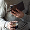 Selencia Hoesje Geschikt voor Samsung Galaxy S10 Hoesje Met Pasjeshouder - Selencia Echt Lederen Bookcase - Bruin