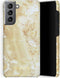 Selencia Hoesje Geschikt voor Samsung Galaxy S21 Hoesje - Selencia Maya Fashion Backcover - geel