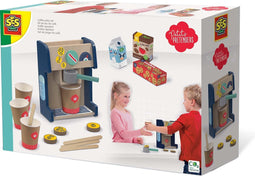 SES - Petits Pretenders - Koffie speelset - houten Montessori koffie apparaat - inclusief bekers, roerstaafjes en 3 supermarkt producten