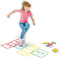 SES - Stoepkrijt spellen 5 in 1 - creatief buiten spelen - set van 6 kleuren stoepkrijt met 2 pittenzakjes - instructies voor 5 verschillende spellen