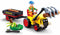 Sluban Town - Traktor met Boomstammen