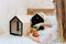 Small Foot - Houten Konijnenhok met Konijn Pluche, 15dlg.