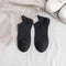 Smiling Socks® Hoogwaardig Katoenen Sokken - Grappige sokken - 10 paar - Zwart - Unisex - Maat 35-43 - Huissokken - Antislip - Cadeau voor haar