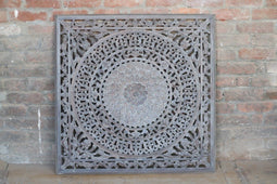 Houtsnijwerk paneel Barcelona handgemaakt burnt grey 90 x 90 cm