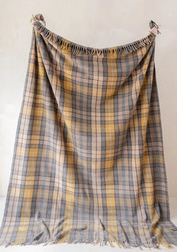 Sprei Tartan Buchanan Natural - 175x250 - Gerecycled Wol - TBCo Scotland