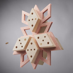 Studio Carmela Bogman Busy Bee hotel roze