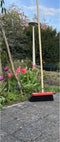 Synx Tools Bezem Colombo StadsBezem 30cm - Rode kap - Natuurvezel haren - Straatbezem haren - Bezems Buiten - Schrobborstels - Buitenbezem steel 150cm
