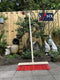 Synx Tools Buiten Bezem - Nylon - 60cm - Bezems - Straatbezem Kunststof haren -Bezemsteel - Schrobborstels - Buitenbezem - schoonmaakartikelen - Steel 160 cm