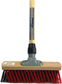 Synx Tools Harde X Bezem 30cm - Tuinbezem - Straatbezem - Bezems - Besem Veger - Buiten Bezem met steel 140 cm - Schoonmaakartikelen - Schrobborstels