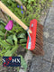 Synx Tools StadsBezem Bassin - 30cm - Rode kap - Straatbezem - Buiten bezem / veger - Schoonmaakartikel - Bezems met steel 150 cm