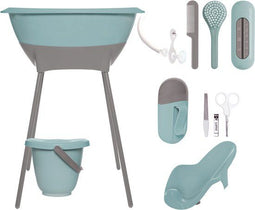 LUMA - Bad- en verzorgingsset - Compleet met babybadje luieremmer manicureset - Ice Blue
