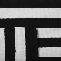 TAVAS - Outdoor kleed - Zwart - 140 x 200 cm - Synthetisch materiaal