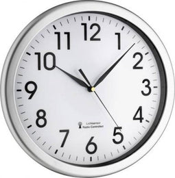 TFA Dostmann 60.3519.02 Wandklok Zendergestuurd 30.8 cm x 4.3 cm Zilver