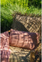 The Oh My Gee Kussenhoes - Zalmroze - 30x50