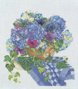 Thea Gouverneur - Borduurpakket met telpatroon - 3025A - Voorgesorteerde DMC Garens - Hortensia Anemonen - Aida - 37 cm x 42 cm - DIY Kit