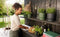Elho Greenville Rond 55 - Grote Bloempot Buiten - Waterreservoir - 100% Gerecycled Plastic - Ø 55 x H 50 cm - Living black