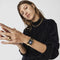 Tous smartwatch damski kolor złoty 100350700