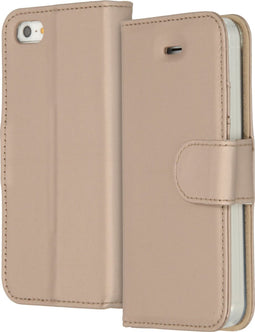 Accezz Hoesje Geschikt voor iPhone SE (2016) / 5 / 5s Hoesje Met Pasjeshouder - Accezz Wallet Softcase Bookcase - goud