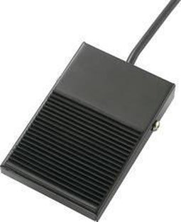 TRU COMPONENTS FS-1 Voetschakelaar 24 V/AC 10 A 1 pedaal 1x wisselcontact 1 stuk(s)
