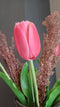 tulpen bosje met 1 takje fuchsia