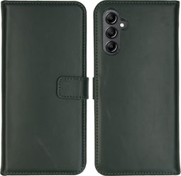 Selencia Hoesje Geschikt voor Samsung Galaxy A14 (5G) / A14 (4G) Hoesje Met Pasjeshouder - Selencia Echt Lederen Bookcase - Groen