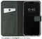 Selencia iPhone 15 Pro Max - Echt Lederen Bookcase - 3 Pashouders - Groen