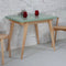 Uitschuifbare tafel Envelop, 90x65x75, essenhout, Salie Groen